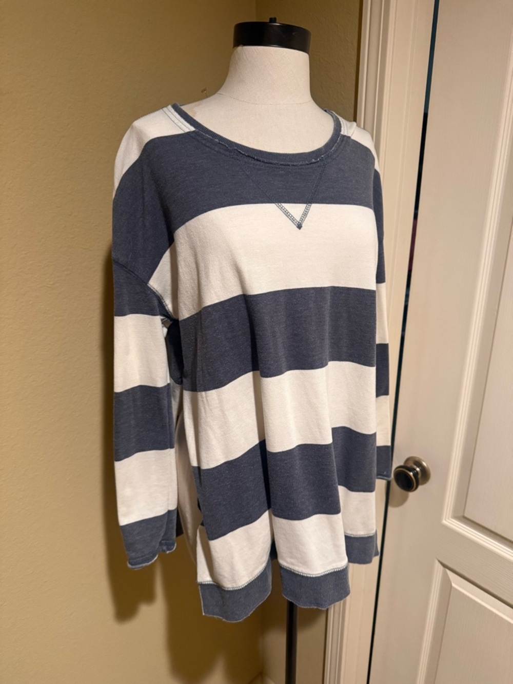 Z Supply Navy and White Wide-Stripe Pullover